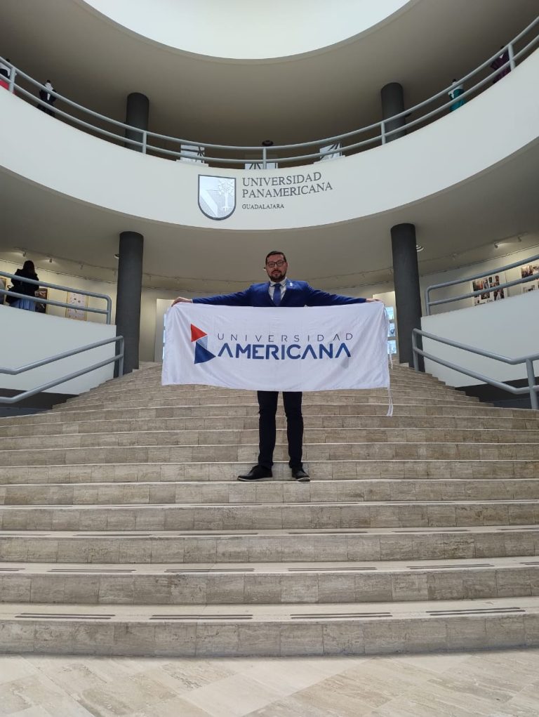 Universidad Americana Hernan Sutty Mexico 01